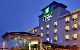 Holiday Inn Express Hotel&Suites - Edmonton International Airport